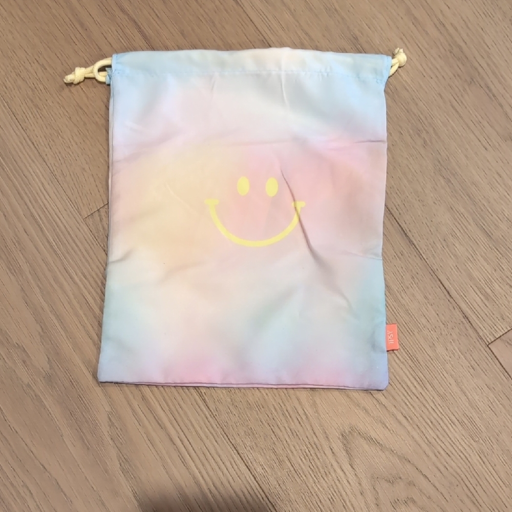 Tie-Dye Drawstring Bag with Smiley Face